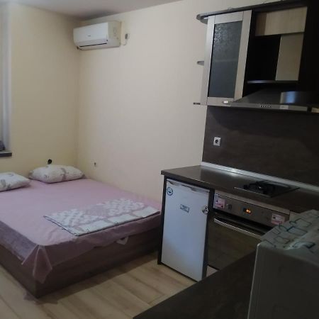 Apartmen Xan Malamir 바르나 외부 사진
