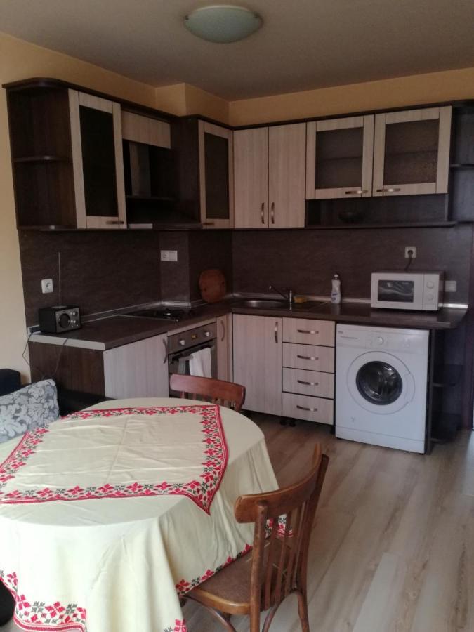 Apartmen Xan Malamir 바르나 외부 사진